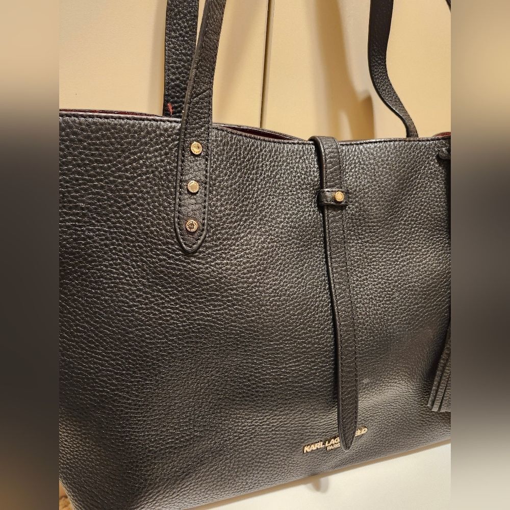 Karl Lagerfeld Paris "Lock Charm" Black Pebbled Leather Tote Bag, Retail $178 - Picture 4 of 11